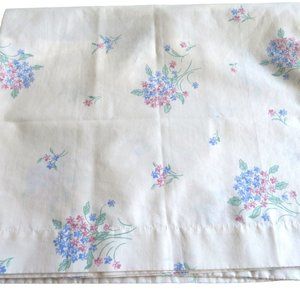 Vintage JC Penny Queen Pillowcases Pair of 2 Cream Pink Blue Flowers USA Made